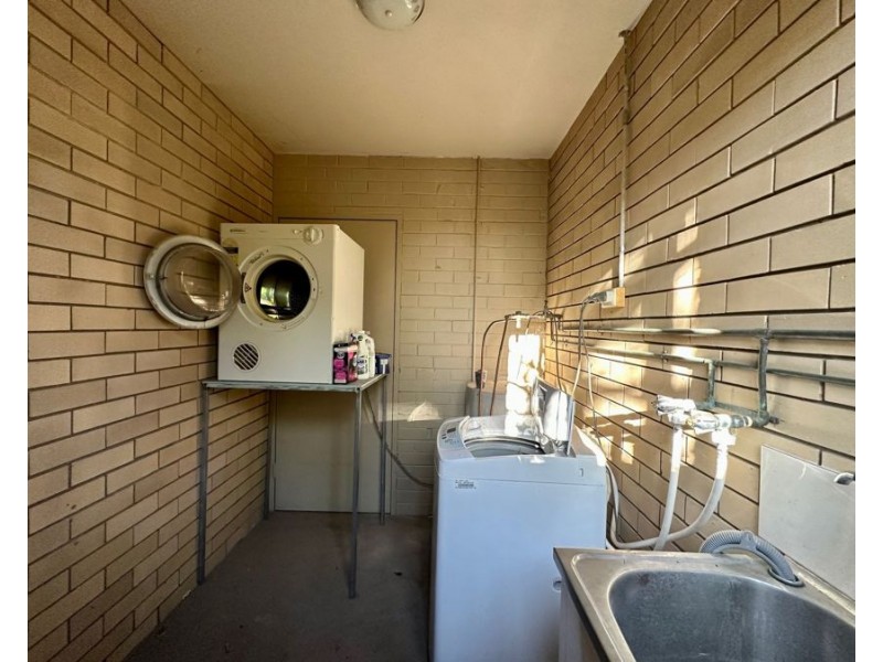 2/1 Manila St, Beenleigh QLD 4207