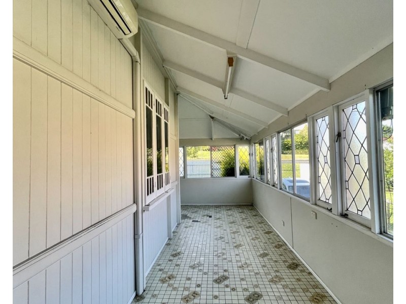 38 Moffat Street, Ipswich QLD 4305