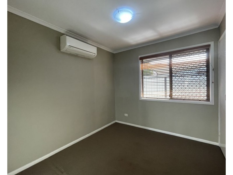1/15 Craig St, Redbank Plains QLD 4301