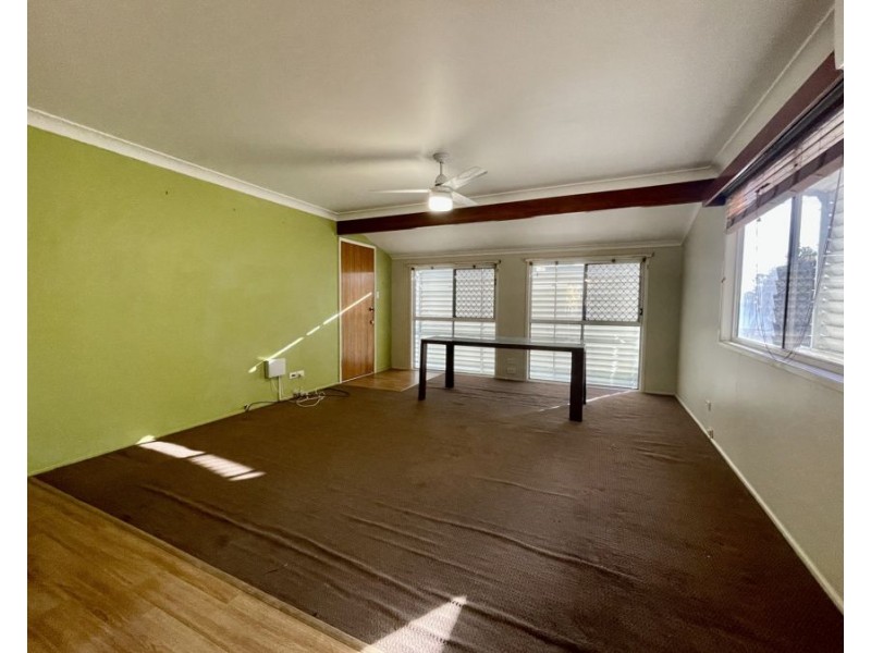 18 Mcmillan Street, Churchill QLD 4305