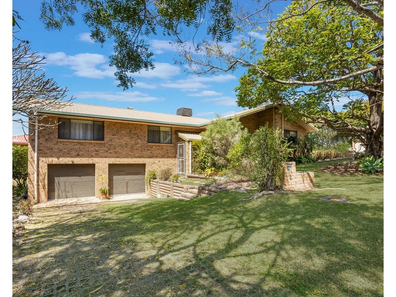 1 Booth Street, Brassall QLD 4305