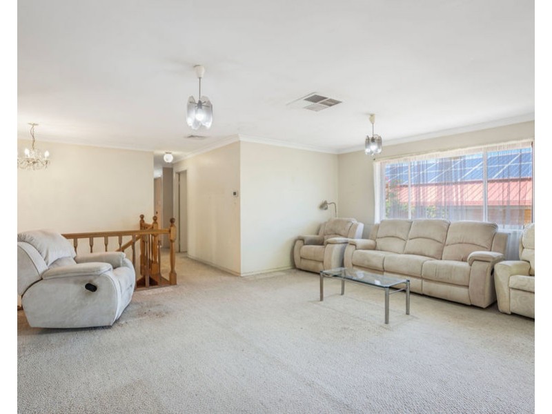 1 Booth Street, Brassall QLD 4305