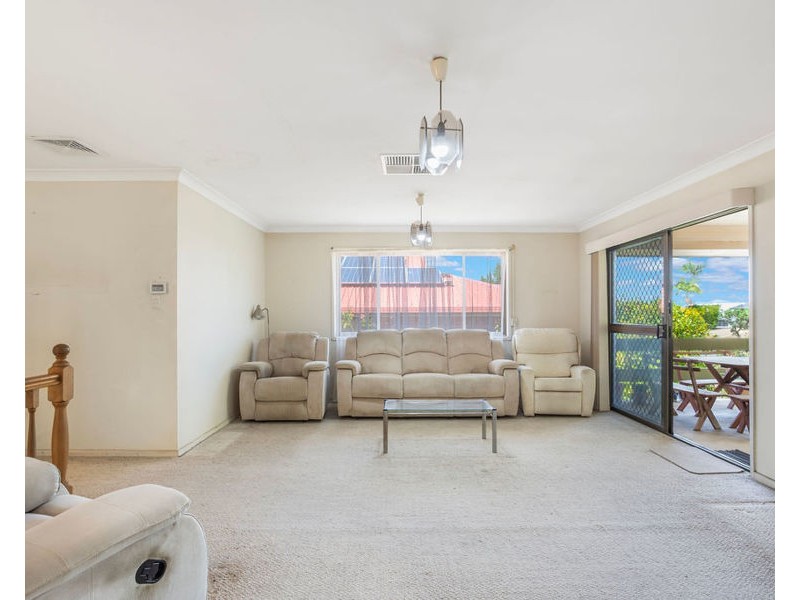 1 Booth Street, Brassall QLD 4305