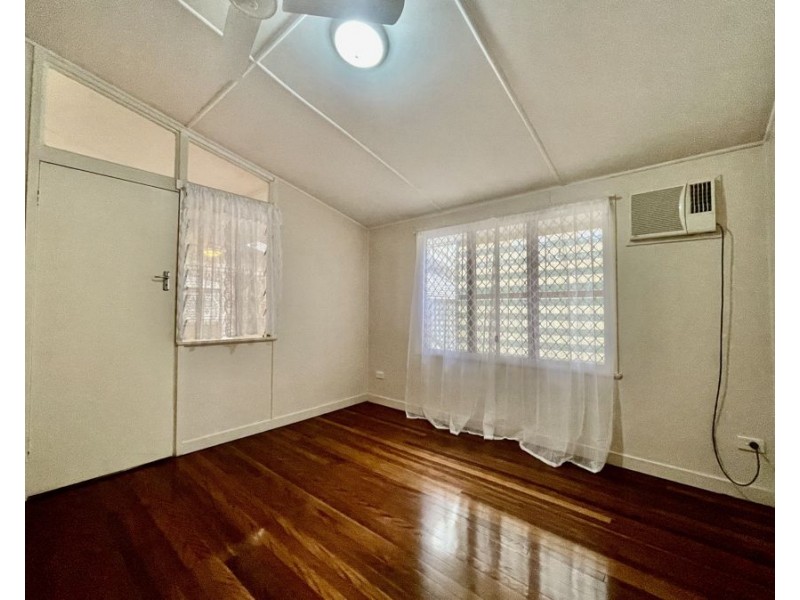 6 Marcel Street, East Ipswich QLD 4305