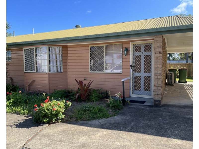 2/15 Wellington Street, Brassall QLD 4305