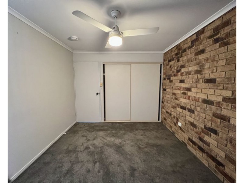 2/15 Wellington Street, Brassall QLD 4305