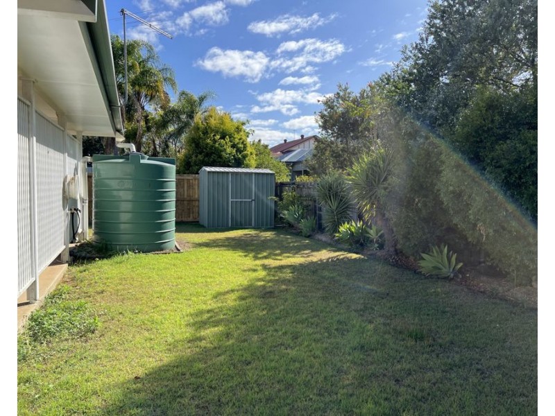 2/15 Wellington Street, Brassall QLD 4305