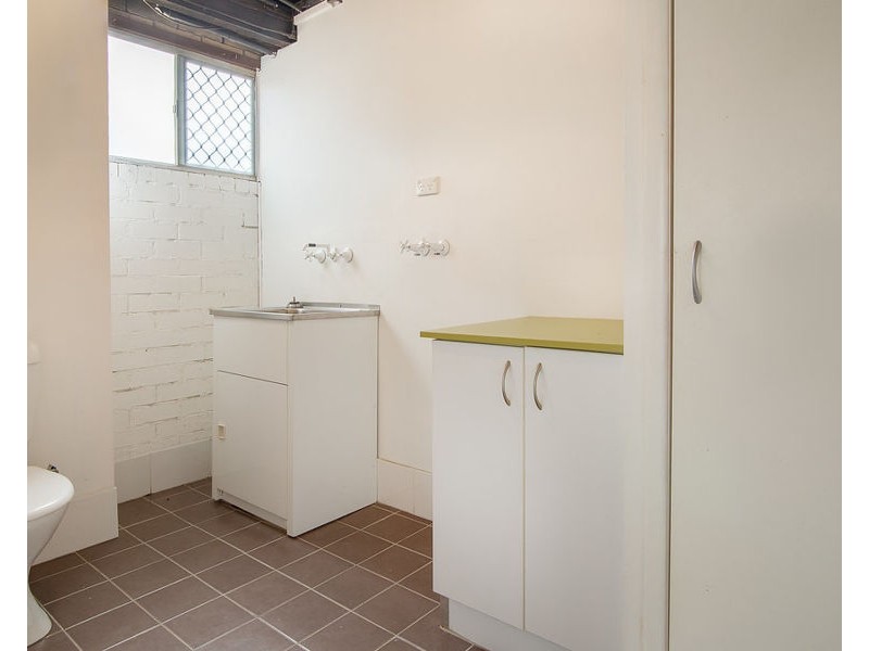 4 Duce St, Bundamba QLD 4304