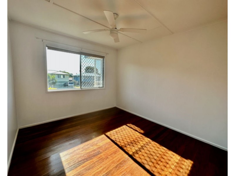 236 Whitehill Rd, Raceview QLD 4305