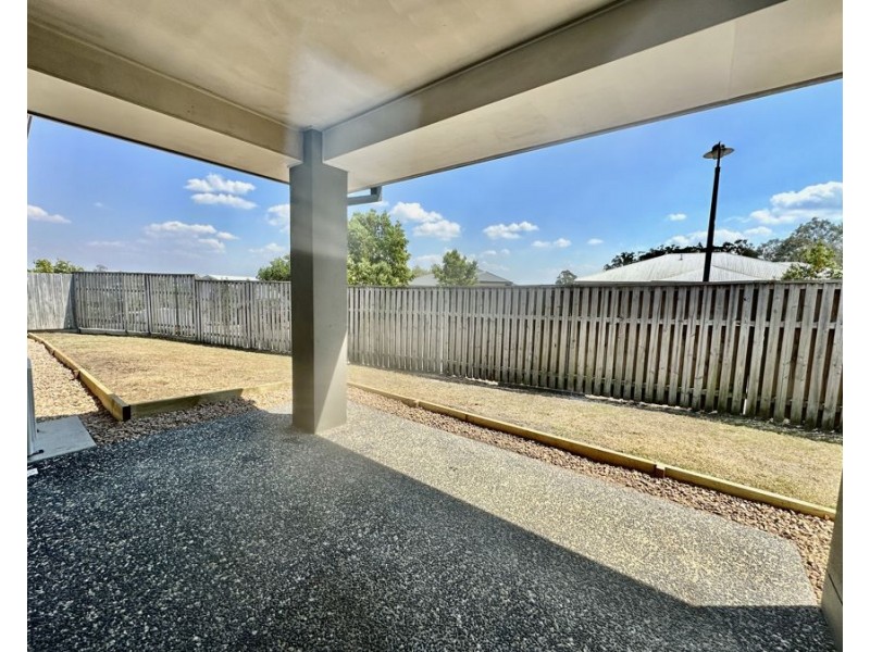 7 Norton Sands Dr, Redbank Plains QLD 4301