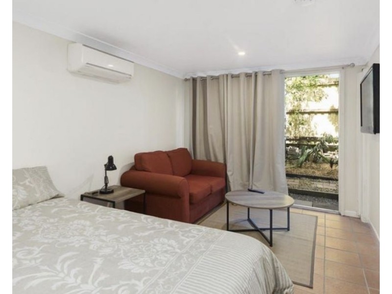 25 Allan Rd, Camira QLD 4300