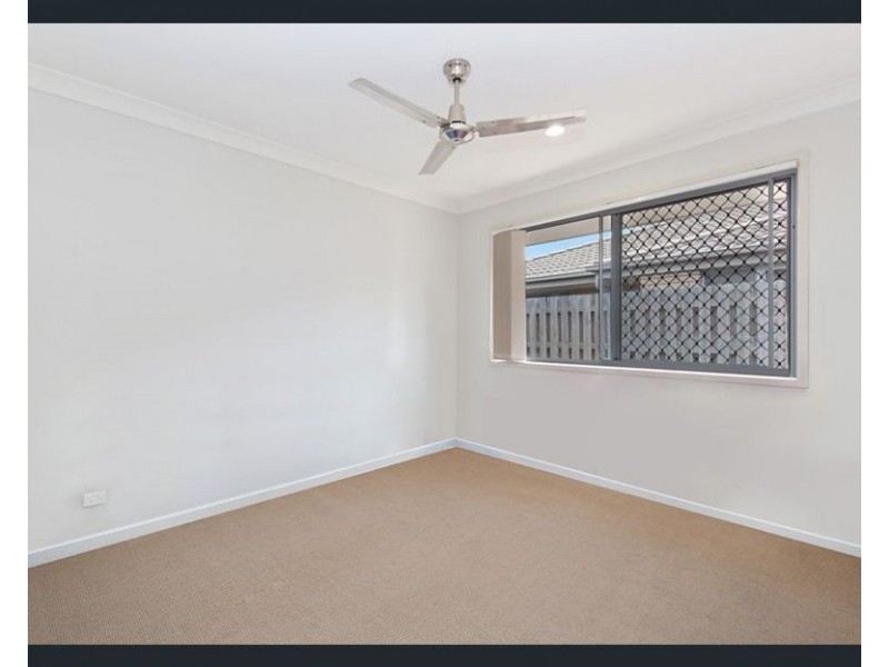 24/15 Workshops Street, Brassall QLD 4305