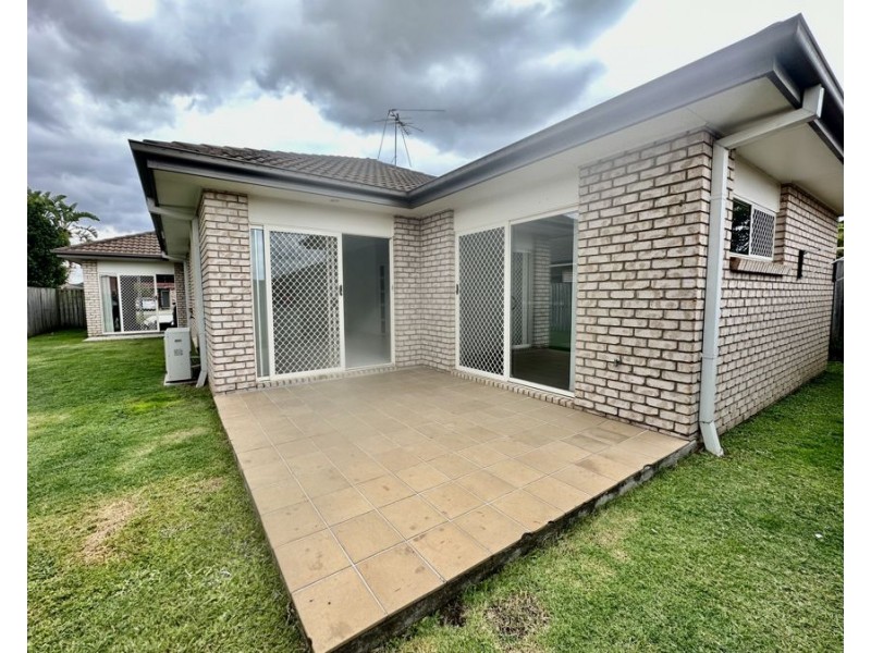 10 French Ct, Redbank Plains QLD 4301