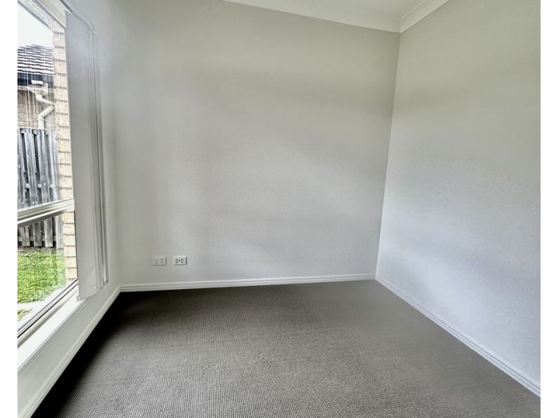 10 French Ct, Redbank Plains QLD 4301