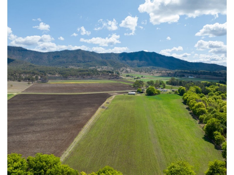 2 Main Camp Creek Road, Thornton QLD 4341