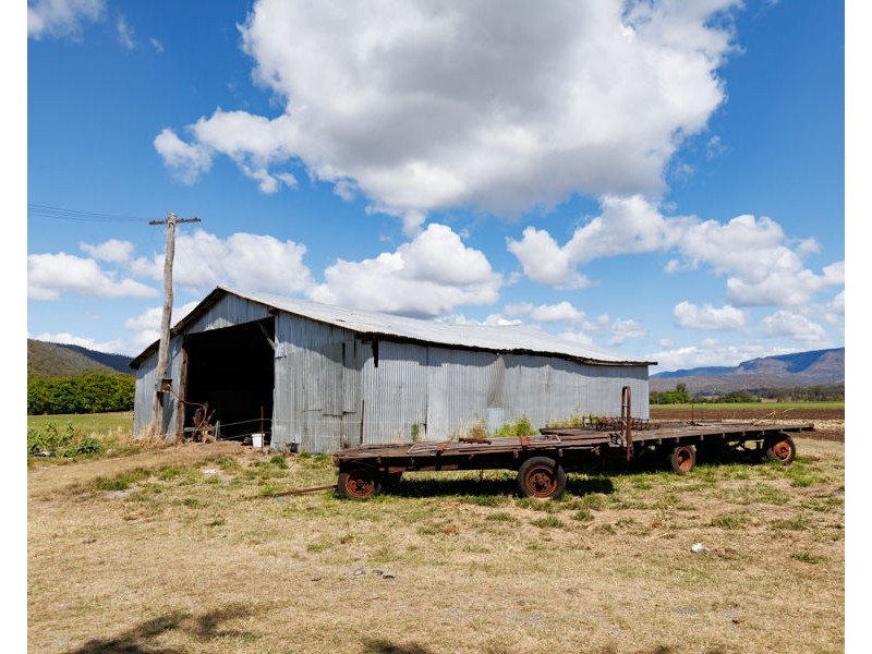 2 Main Camp Creek Road, Thornton QLD 4341
