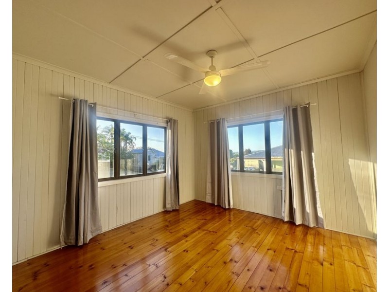 18 French St, Booval QLD 4304