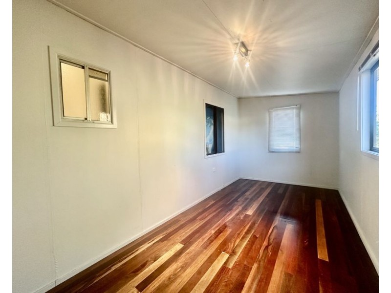 18 French St, Booval QLD 4304