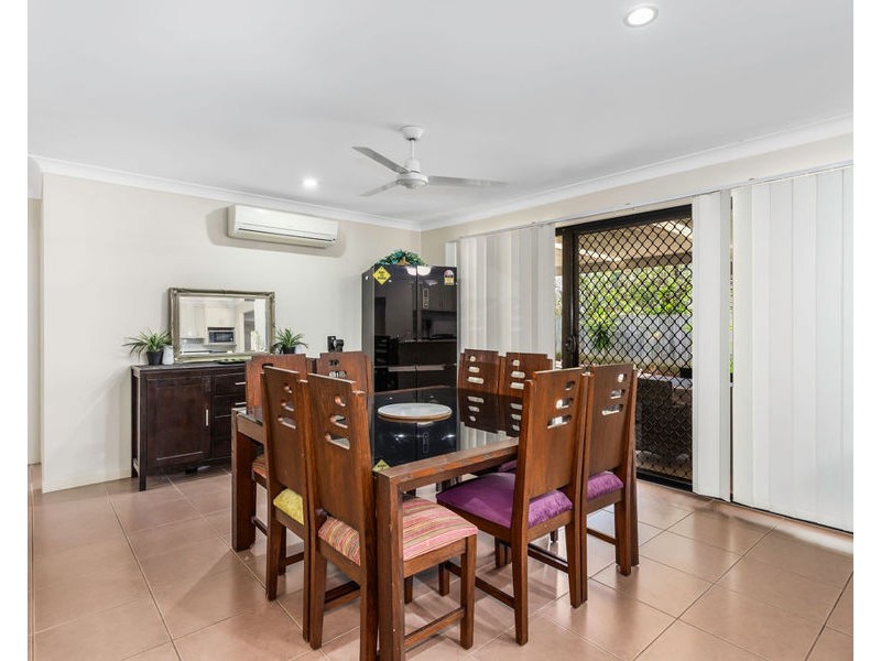 36 Hazelwood Court, Flinders View QLD 4305