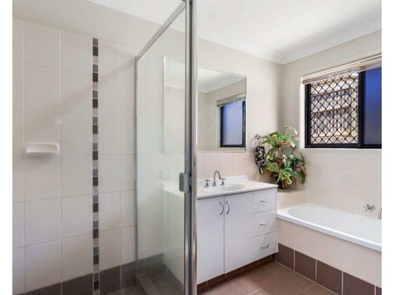 36 Hazelwood Court, Flinders View QLD 4305