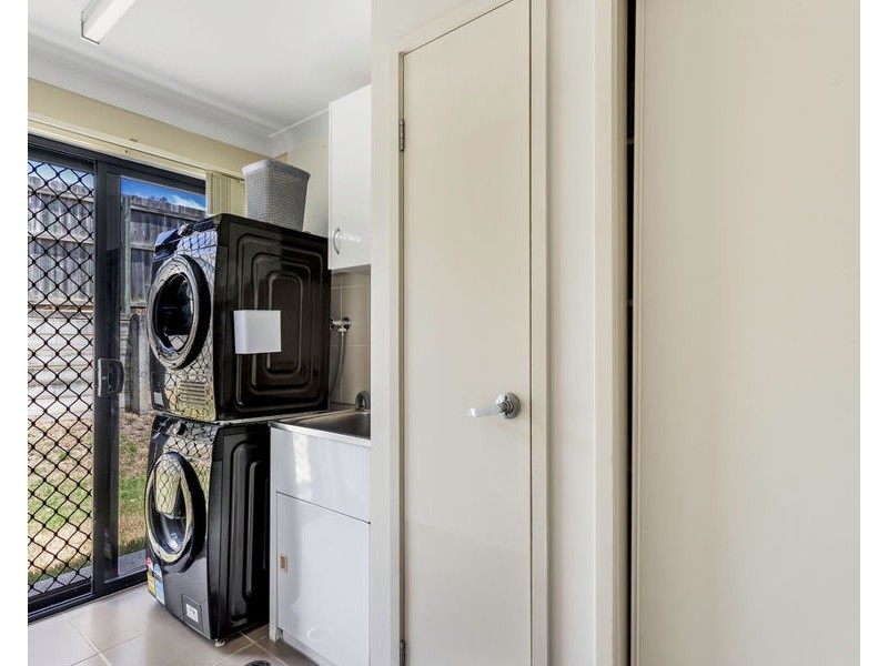 36 Hazelwood Court, Flinders View QLD 4305