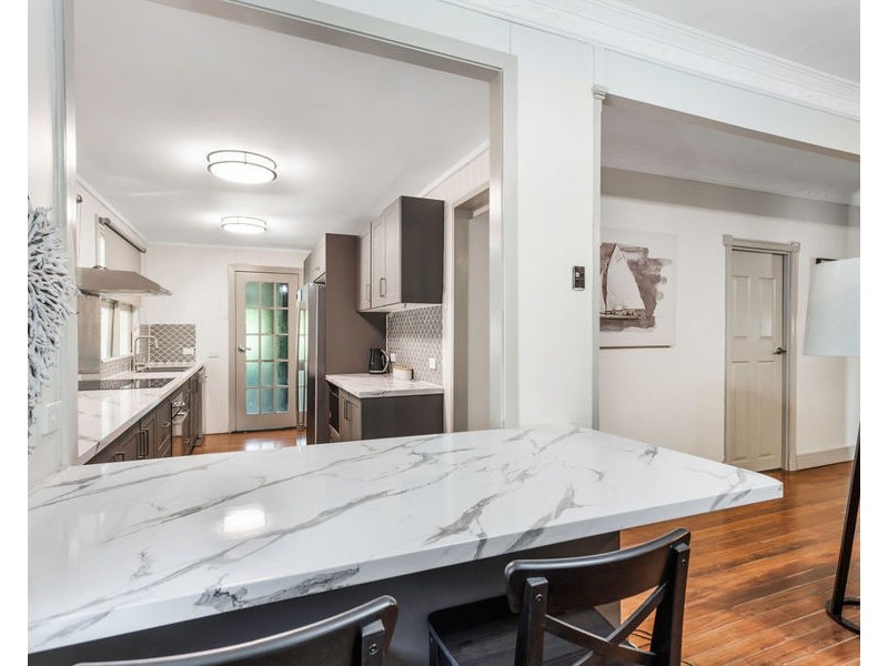 14 Schelbach Street, Booval QLD 4304