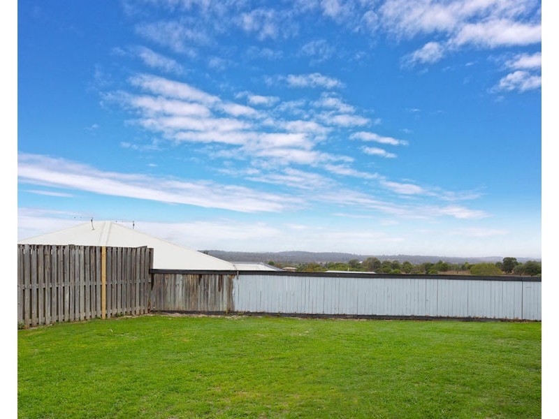 5 Leatherwood Street, Fernvale QLD 4306