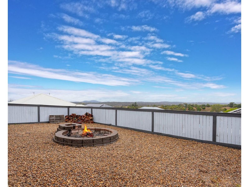 5 Leatherwood Street, Fernvale QLD 4306