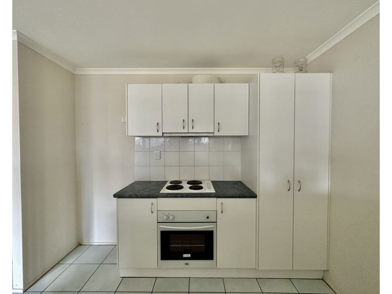 8/7 Harris St, Stanthorpe QLD 4380