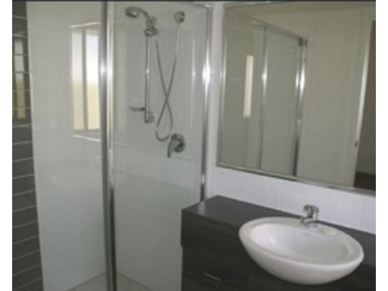 19 Freya Street, Brassall QLD 4305