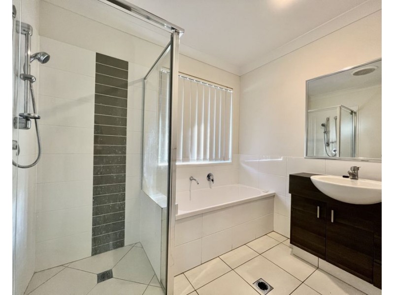 19 Freya Street, Brassall QLD 4305