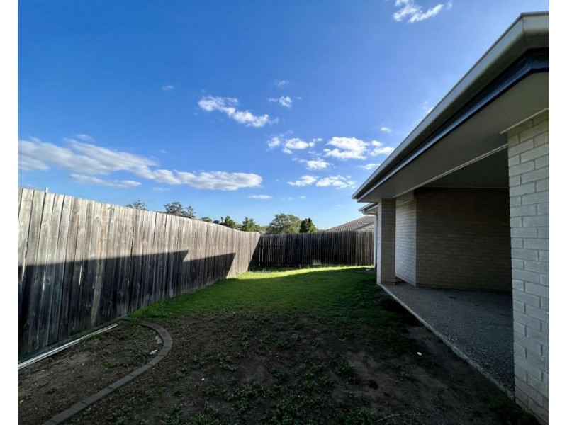 19 Freya Street, Brassall QLD 4305