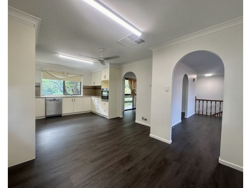 1 Booth Street, Brassall QLD 4305