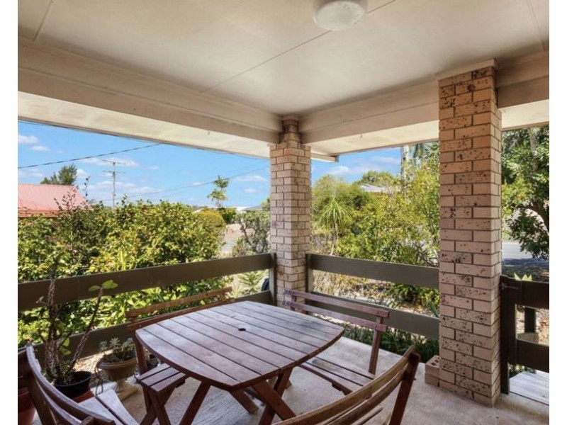 1 Booth Street, Brassall QLD 4305