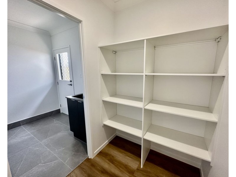 26 Potter Way, White Rock QLD 4306