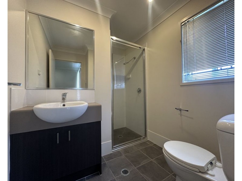 71/45 Blaxland Cres, Redbank Plains QLD 4301