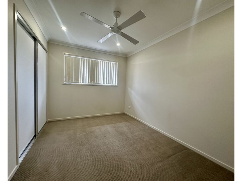 71/45 Blaxland Cres, Redbank Plains QLD 4301