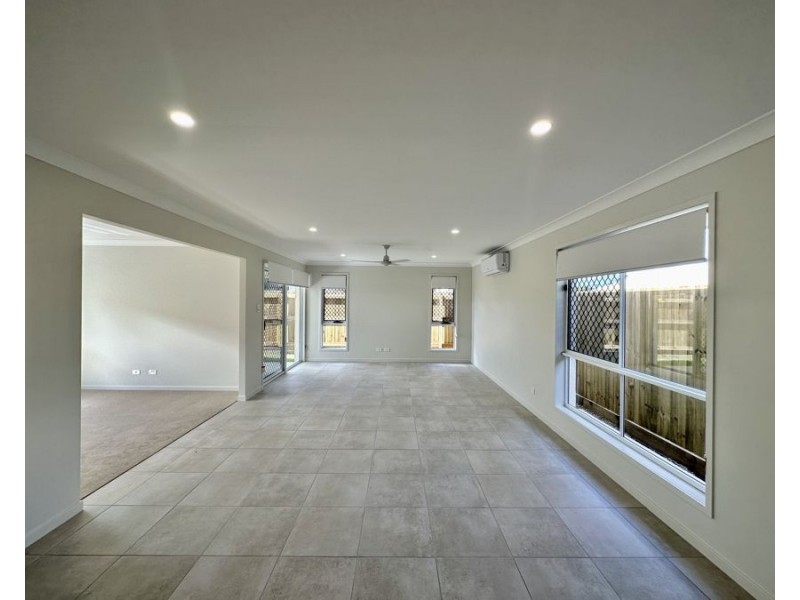 39 Proctor Cct, Logan Reserve QLD 4133