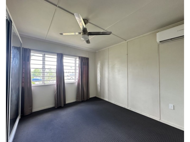 38 Samford Road, Leichhardt QLD 4305