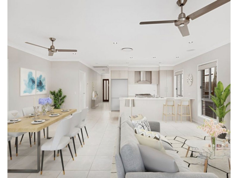 15 Heathcote St, South Ripley QLD 4306