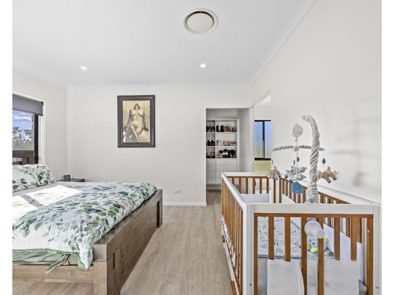 26 Wakefield Crs, Kensington Grove QLD 4341