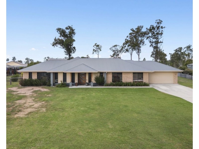 26 Wakefield Crs, Kensington Grove QLD 4341