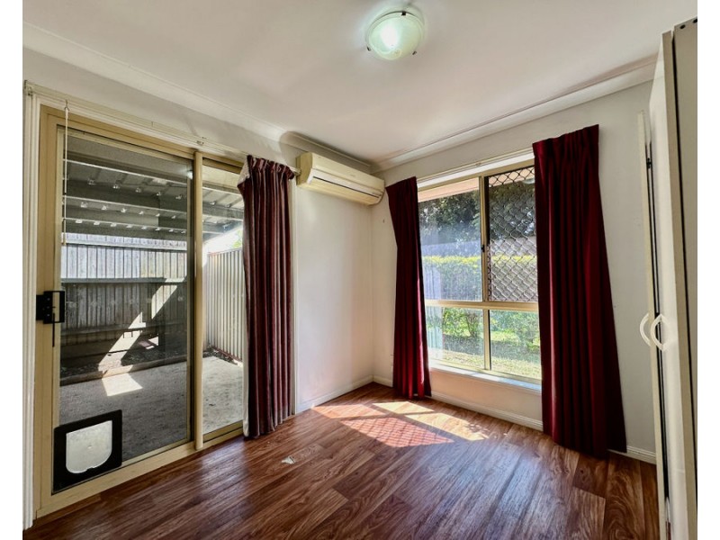 56 Cowley Dr, Flinders View QLD 4305