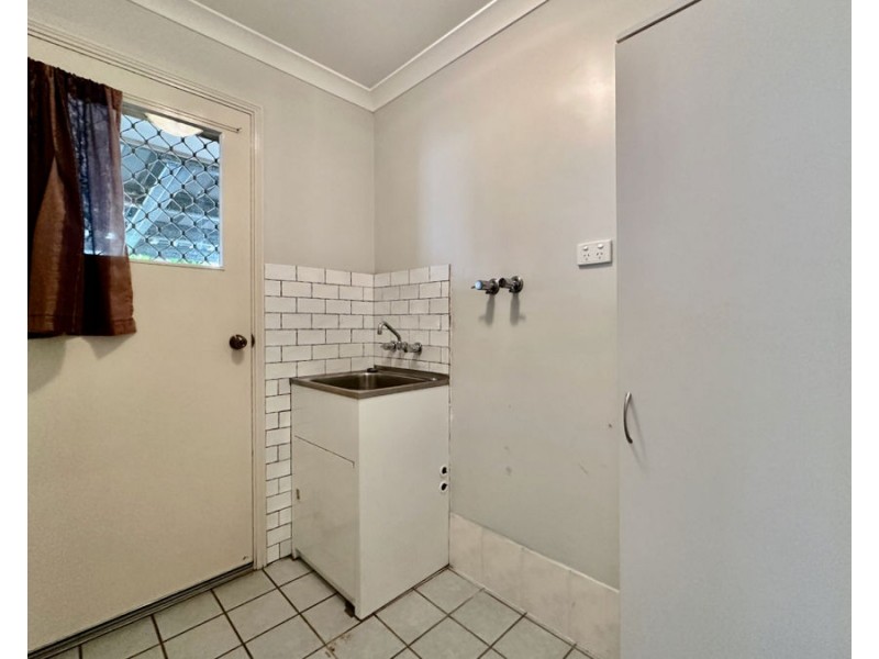 56 Cowley Dr, Flinders View QLD 4305