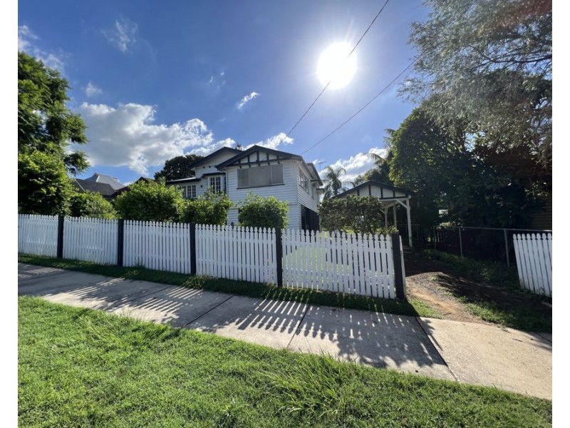 17 French St, Booval QLD 4304