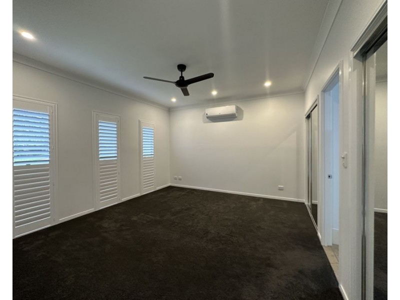 16 Impeccable Cct, Coomera QLD 4209