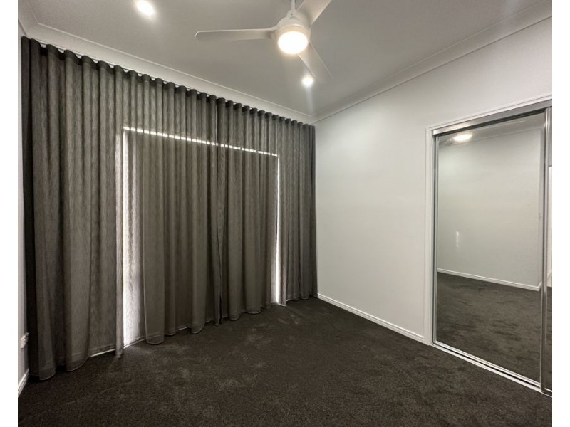 16 Impeccable Cct, Coomera QLD 4209