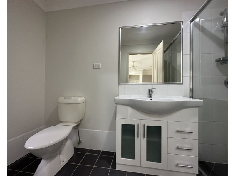 27 Andrew Walker Drive, Goodna QLD 4300