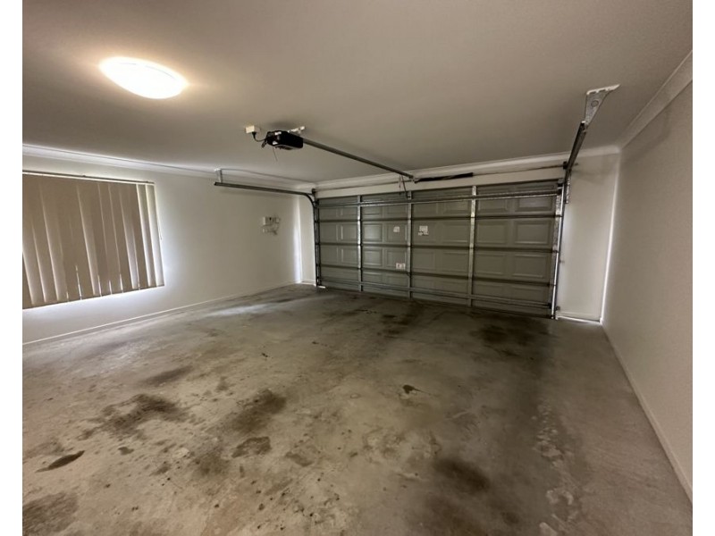 27 Andrew Walker Drive, Goodna QLD 4300