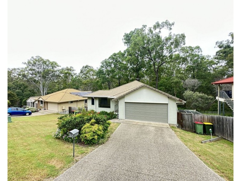 27 Andrew Walker Drive, Goodna QLD 4300